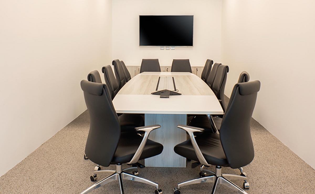 Proyecto de Renovación de Oficinas Corporativas con Estilo Moderno