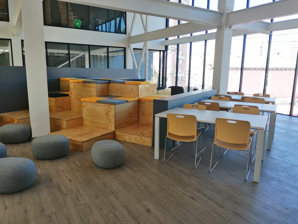 Diseño Colaborativo Para Nuevas Dinámicas de Estudio